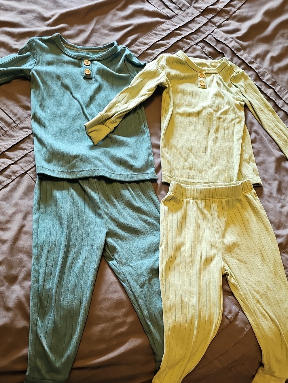 Cloud Island 2T Kids Ribbed Two-Piece Pajama Set - Teal & Light Green